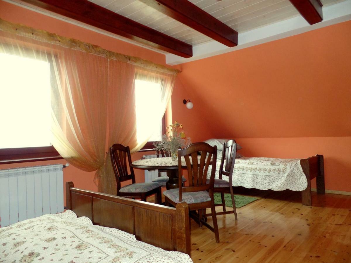 Gosciniec Osowiec Hotel Osowiec  Kültér fotó